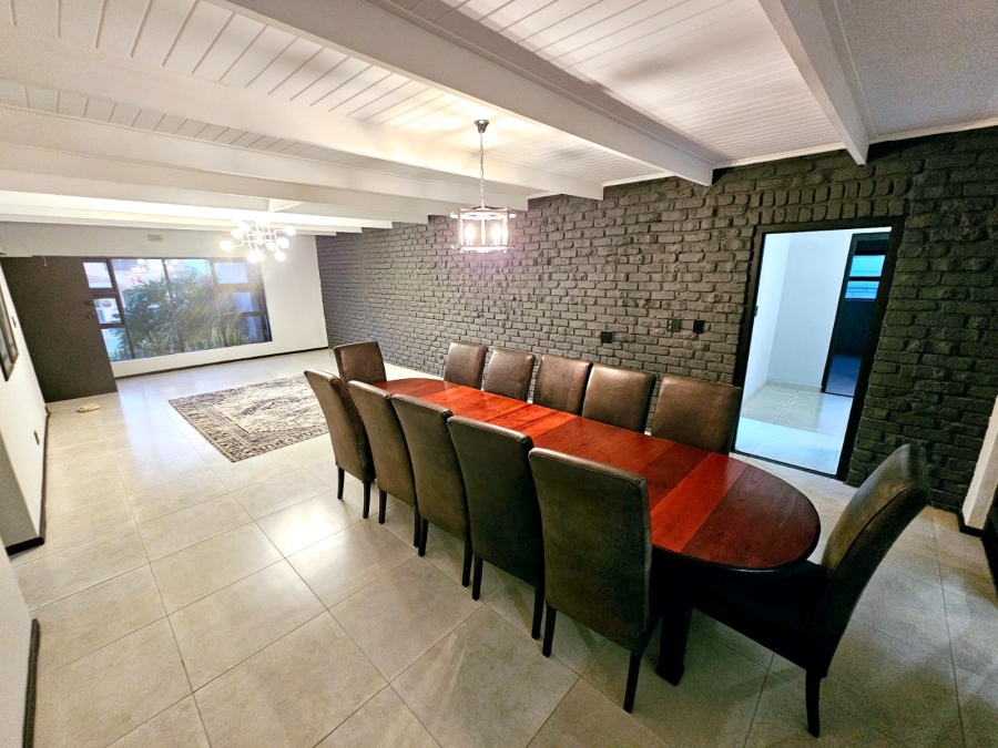 5 Bedroom Property for Sale in Stilbaai Wes Western Cape